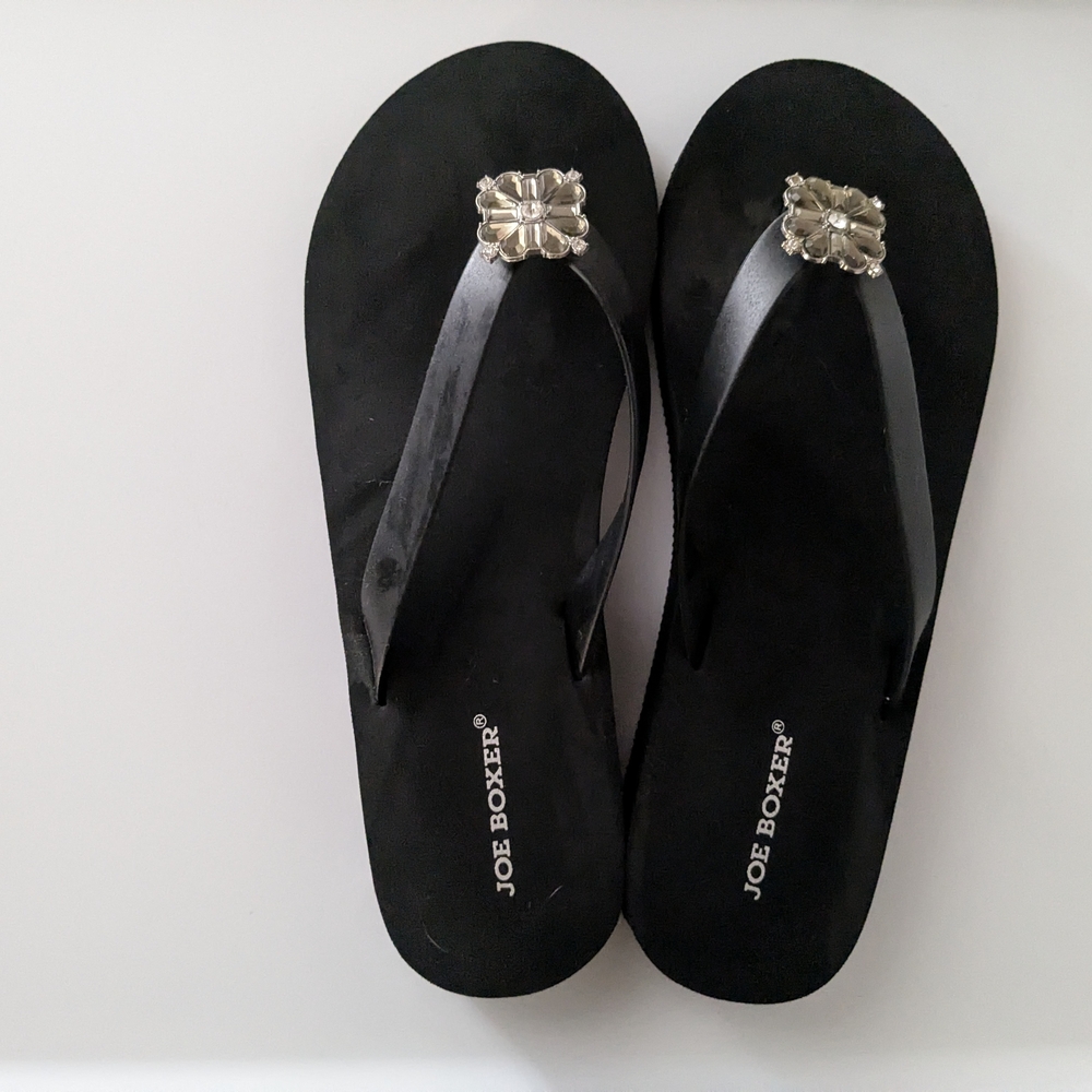 Joe Boxer Black Flip Flops with Silver Flower Accent
